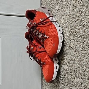 On Running Cloudflyer 3 women 7.5 sneakers